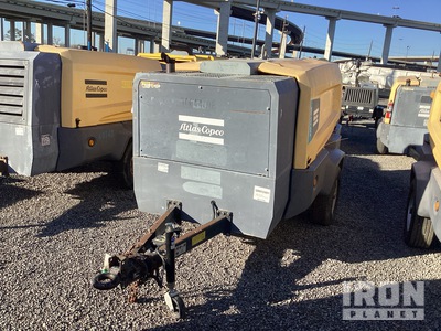 2017 Atlas Copco XAS440JD8 Mobile Air Compressor
