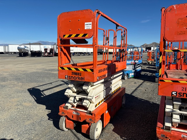 2018 Snorkel S3226E Electric Scissor Lift
