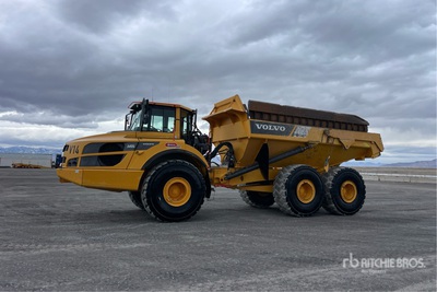 2015 Volvo A40G شاحنة قلابة مفصلية