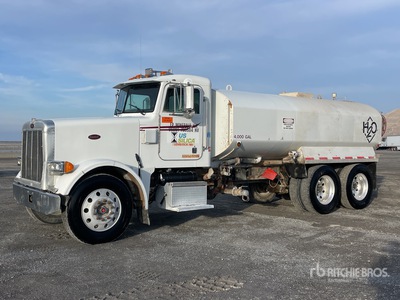 1996 Peterbilt 378 4000 gal 6x4 Ciężarówka na wodę