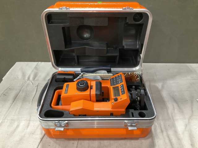 Geodimeter 422 Lr Total Station Geodimeter 422 Lr Total Station