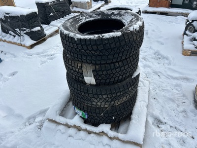 Quantity of (4) 275/65R18 Winter Banden (Unused)