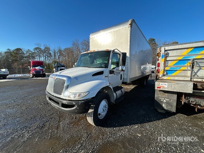 2020 International MV607 4x2 Camion fourgon
