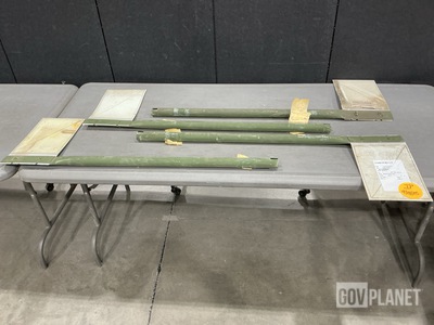 (4) W F E L C/870/41092 Bridge Guide Markers