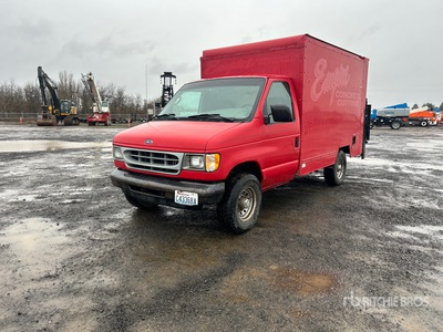 2002 Ford E-350 Econoline Camion fourgon