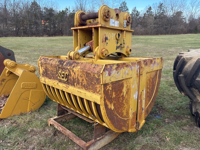 54 in Clamshell Grapple - Fits Cat 330L/330BL/330CL