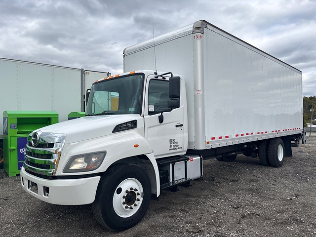 2018 Hino 268 4x2 Van Truck