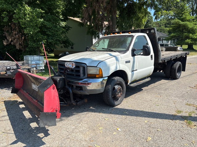 2001 Ford F-550 4x4 Flatbed Truck w/ Snow Plow 2001 Ford F-550 4x4 Flatbed Truck w/ Snow Plow