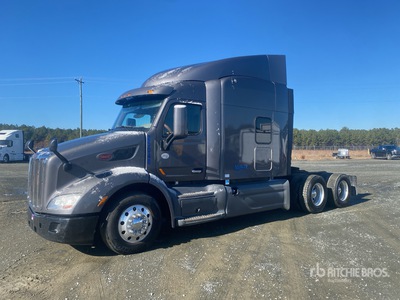 2019 Peterbilt 579 6x4 Sleeper Prime Mover