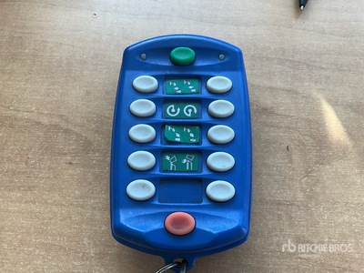 2015 Nissan NV3500 4x2 Van Mounted Aerial Lift