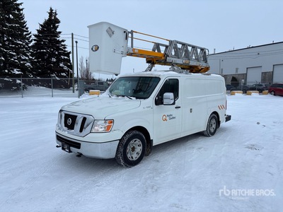 2015 Nissan NV3500 4x2 Nacelle élévatrice montée sur fourgon