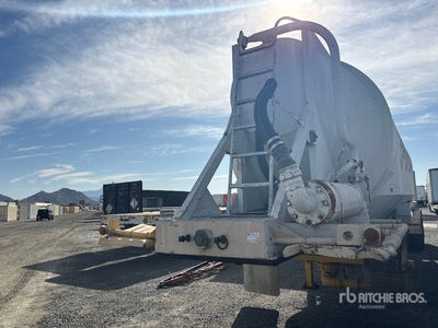 1977 J & L Tank Trailer Mounted Steel Dry Bulk Réservoir