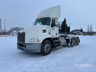 2009 Mack CXU613 6x4 Cabeza Tractora Cabina Corta