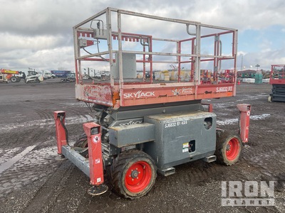 2017 Skyjack SJ6832 RT Diesel 4x4 Scissor Lift
