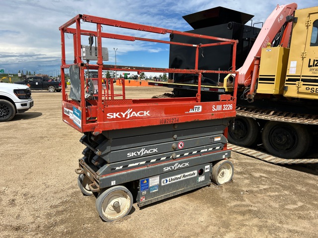 2018 Skyjack SJIII3226 Electric Scissor Lift 2018 Skyjack SJIII3226 Electric Scissor Lift