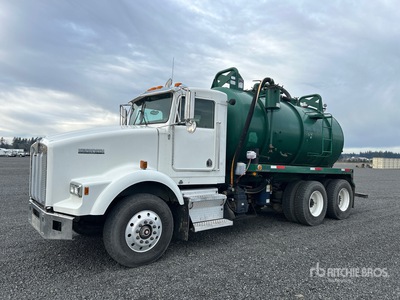 1994 Petro Steel on 1995 Kenworth T800 6x4 Vacuum Tanker Truck