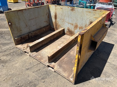 Steel Wheelie Bin Lift