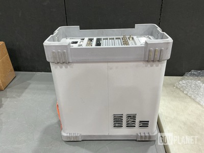 (2) Agilent E4408B Spectrum Analyzers