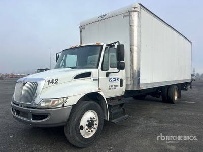 2015 International 4300 4x2 Van Truck