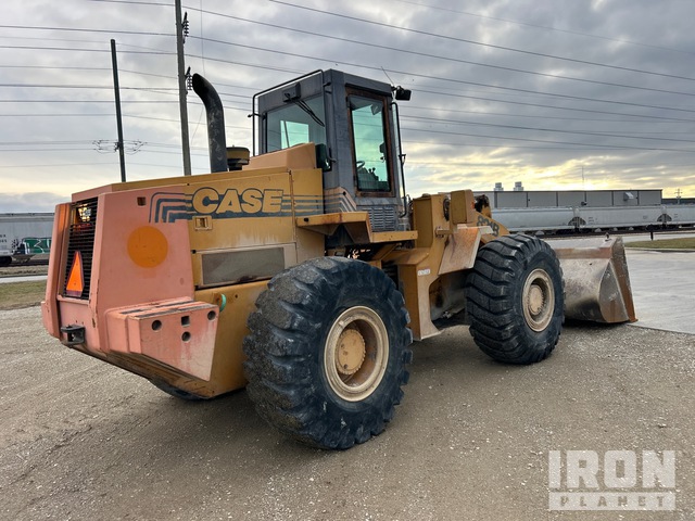 CARGADOR FRONTAL 1996 CASE 821B