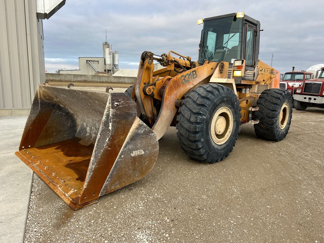 1996 Case 821B Wheel Loader
