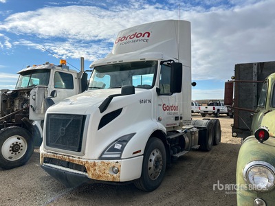 2020 Volvo VNR 6x4 T/A Dagcabine Trekker (Inoperable)