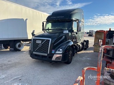 2023 Volvo VNL 6x4 Cabeza Tractora Cabina Dormitorio