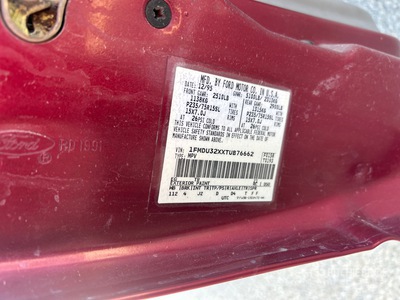 1996 Ford Explorer 2WD SUV (Inoperable)