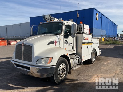 2014 Kenworth T270 4x2 Camion de service