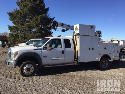 2016 Ford F-550 XLT 4x4 Extended Cab Camion de service