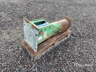 2011 Montabert SC50 Concasseur hydraulique