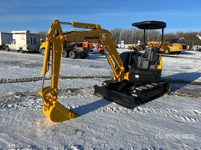 2000 Komatsu PC30MR-1 Mini pelle hydraulique