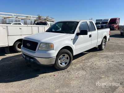2006 Ford F-150 XLT 4x2 Extended Cab Pickup (Inoperable)