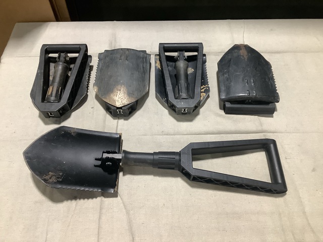 (40) Entrenching Tools