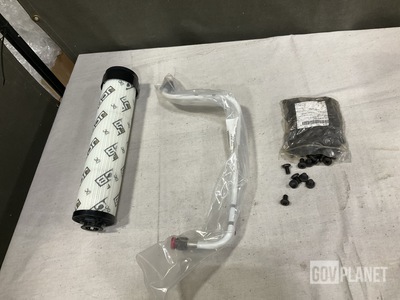 (6) Filter Elements, (2) Hundred of Screws & Assorted Items