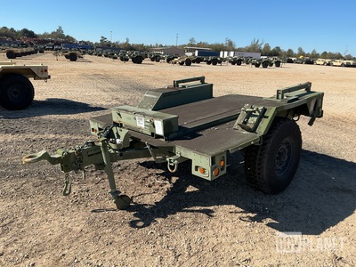 2009 Schutt M1102 S/A Trailer Chassis