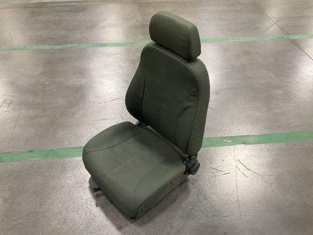 (144) Navistar Defense 3113007C91L Vehicular Seats