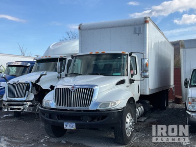 2020 International MV607 4x2 شاحنة فان (Inoperable)