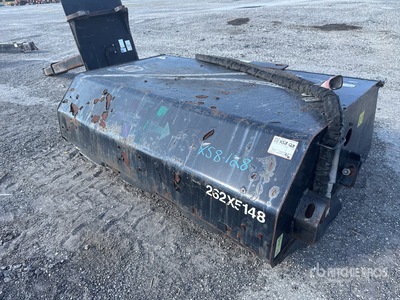 2017 Cat BU118 75 in Skid Steer Sweeper
