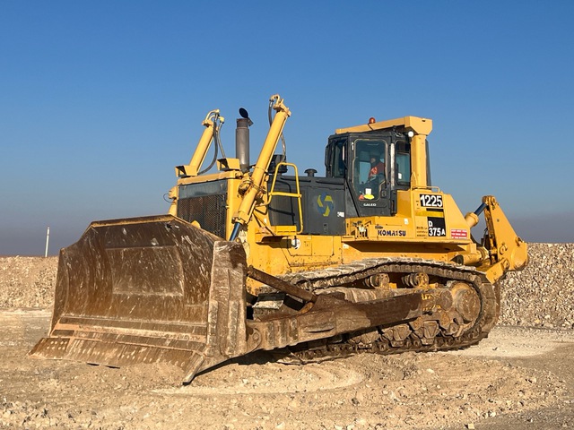 2007 Komatsu D375A-5E0 Crawler Dozer