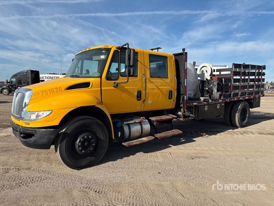 2016 International 4300 4x2 Ciężarówka serwisowa