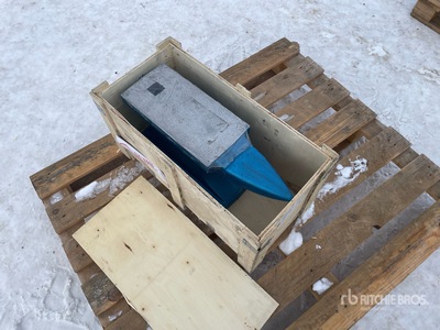 2026 Suihe A200 200 lb Cast Iron Anvil Utensili (Unused)