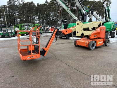 2016 JLG E400AJPN 2WD Electric Articulating Boom Lift