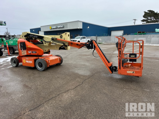 ELEVADOR ARTICULADO 2016 JLG E400AJPN