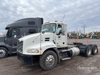 2015 Mack CXU613 6x4 Tracteur routier