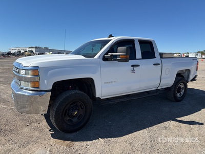 2015 Chevrolet Silverado 2500 4x4 Extended Cab Pickup