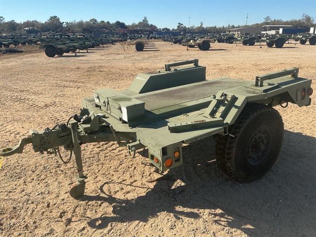 2009 Schutt M1102 S/A Trailer Chassis