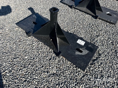 2025 Kit Containers QT-TM Acoplador de Remolque para Minicargadora (Unused)