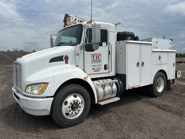 2015 Kenworth T270 4x2 Service Truck