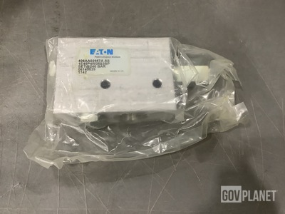 Eaton 406AA02957A AS Fluid Regulating Valve